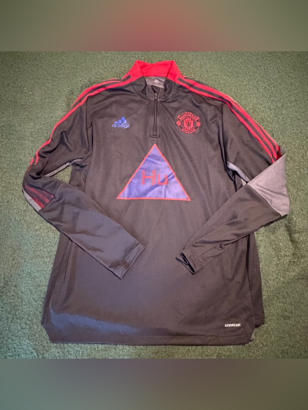 Manchester United x Human Race Training Top